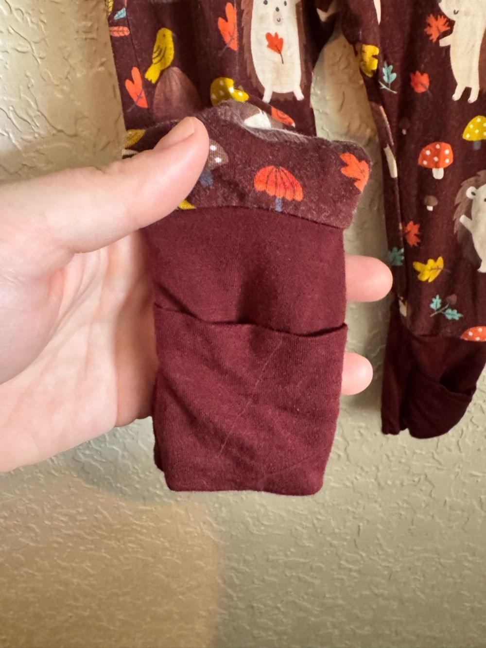 Little Sleepies Happy Hedgehogs Zippies Pajamas Gender Neutral - 3-6 Months - Picture 5 of 7